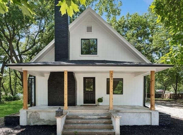 503 NW 15th Street, Blue Springs, MO 64015