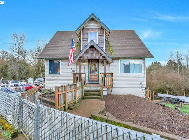 2907 COLUMBIA HEIGHTS Rd, Longview, WA 98632
