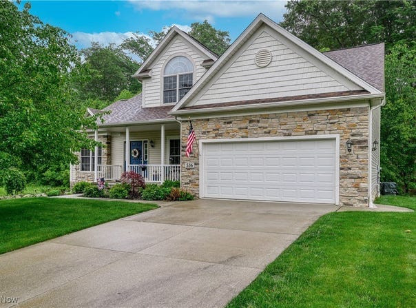 536 Silver Creek Drive, Doylestown, OH 44230