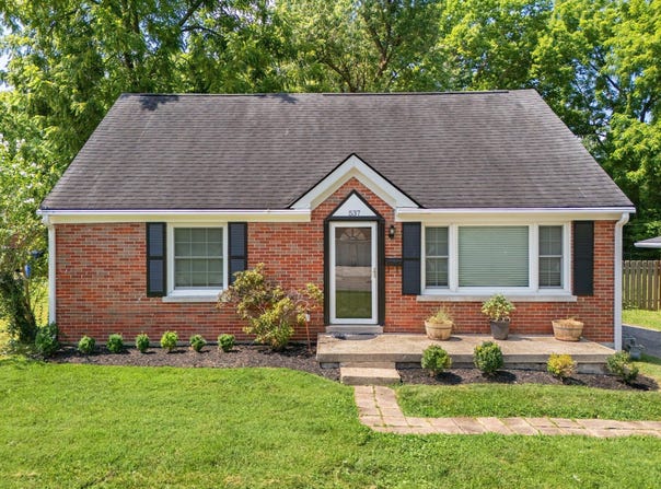 537 Claymont Drive, Lexington, KY 40503