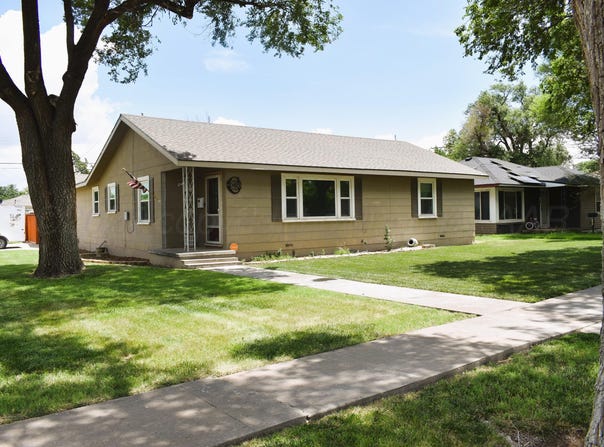 501 Bruce Avenue, Dumas, TX 79029