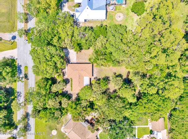 1812 Live Oak Drive N, Rockledge, FL 32955