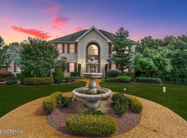 1 Turtle Clan Court, Clarksburg, NJ 08510