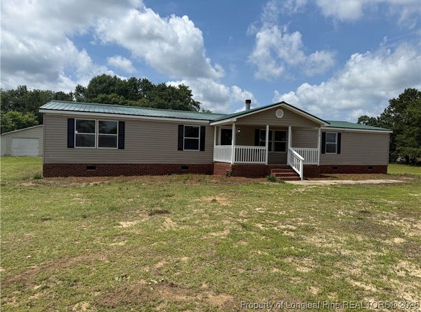 205 Prairie Lane, Autryville, NC 28318