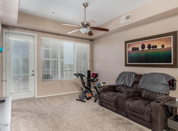 14575 W MOUNTAIN VIEW Boulevard, Surprise, AZ 85374