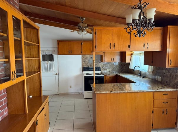 2106 4Th Street, Sanger, CA 93657