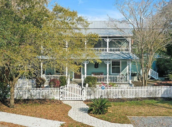 301 E West Street, Southport, NC 28461