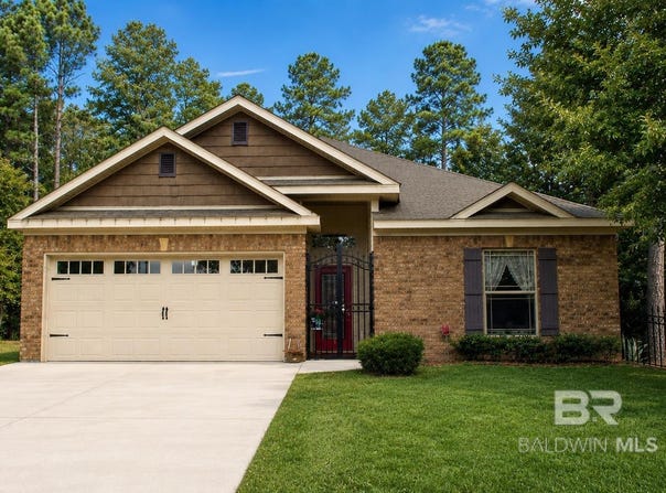 116 Pineview Circle, Daphne, AL 36526
