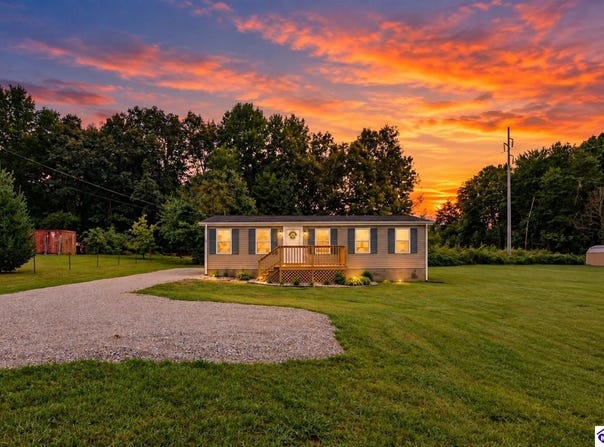 697 Rineyville Big Springs Road, Radcliff, KY 40160