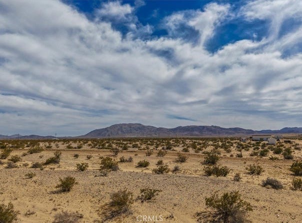 101 Diamond Bar, 29 Palms, CA 92277