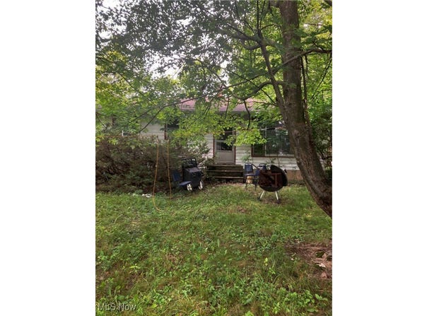 1622 Diana Drive, Brunswick, OH 44212