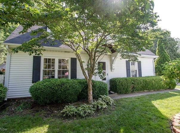 6716 Connecticut Colony Circle, Mentor, OH 44060