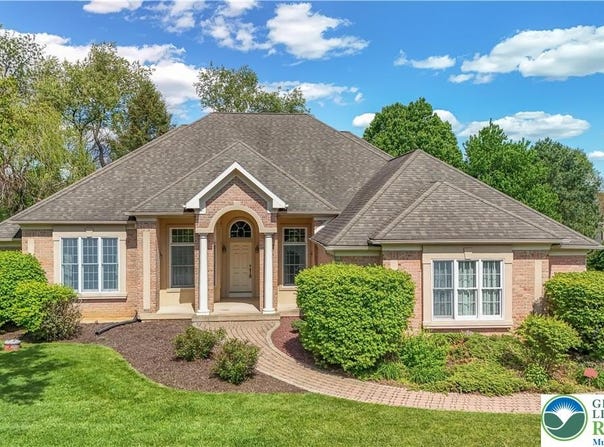 268 Jefferson Place, Lower Nazareth Twp, PA 18020