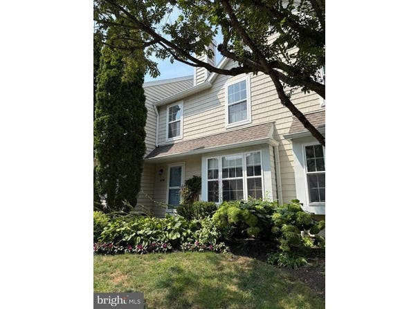406 HARBOUR RIDGE LANE, DOWNINGTOWN, PA 19335