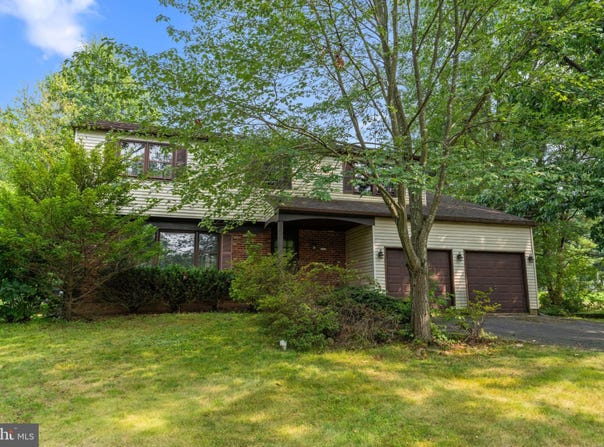 67 HARVEST ROAD, WARMINSTER, PA 18974