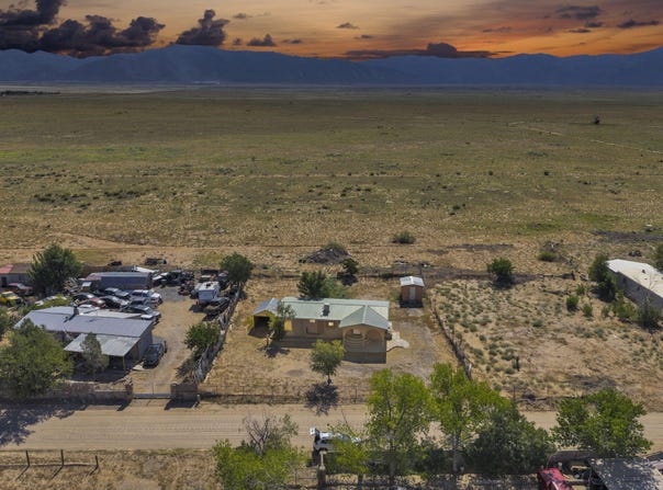 50 BRAZARO Avenue, Los Lunas, NM 87031