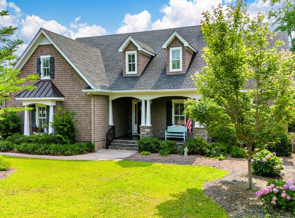 202 Nottingham Lane, Morehead City, NC 28557