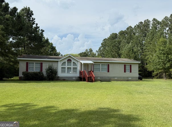 1259 Fe Beasley, Claxton, GA 30417
