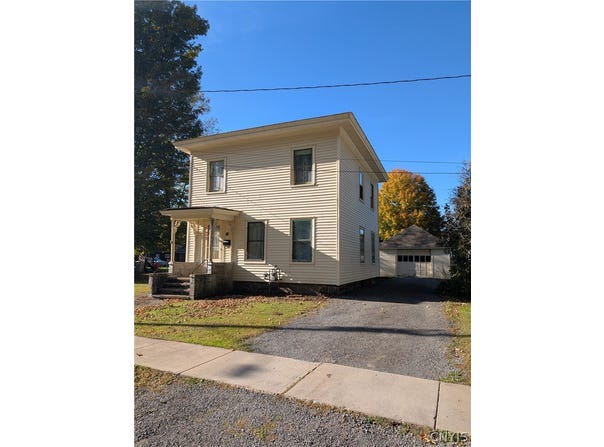 23 Box Street, Pulaski, NY 13142