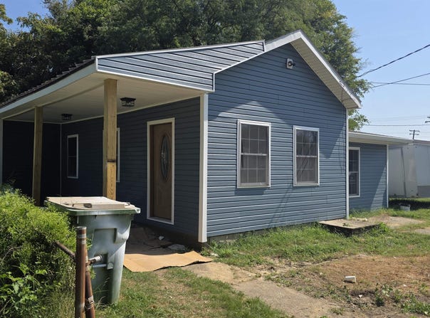 519 7th St, Henderson, KY 42420