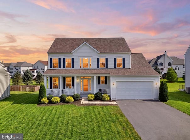 524 W GERMANTOWN WAY, MARTINSBURG, WV 25403