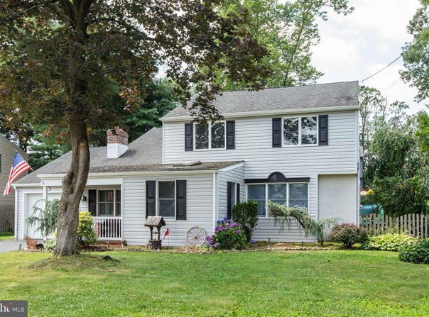 211 HARVEST ROAD, CHERRY HILL, NJ 08002