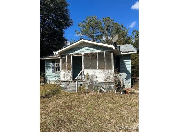 85 Topaz Lane, Union Springs, AL 36089