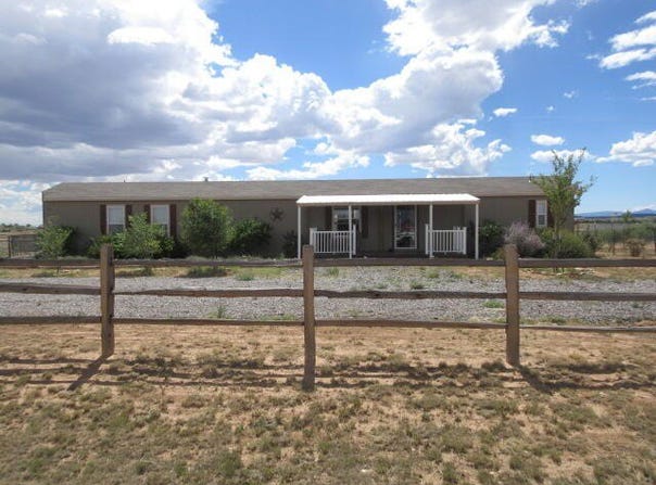 17 Capitan Street, Moriarty, NM 87035