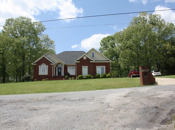 162 HICKORY HILLS LANE, MUNFORD, AL 36268