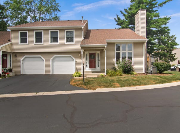 610 Glade Place, Valparaiso, IN 46383