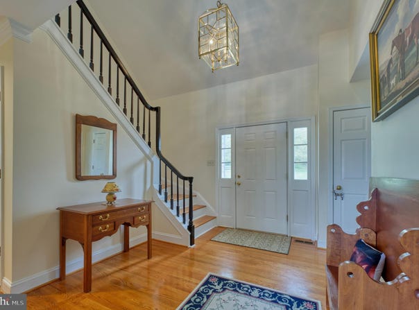 36181 FOXLORE FARM LANE, ROUND HILL, VA 20141