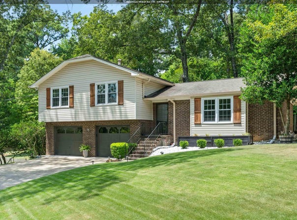 1438 LANTANA DRIVE, HOOVER, AL 35226
