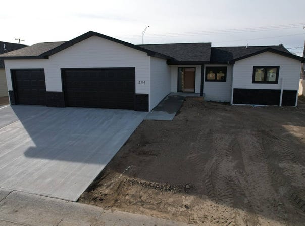 2114  Warrior Drive, Ogallala, NE 69153