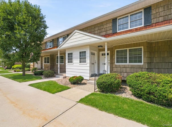 1840 Crompond Road, Peekskill, NY 10566
