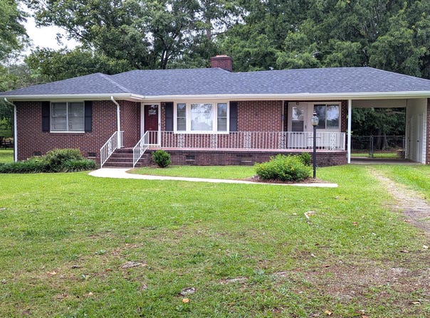 403 N Wise Road, Saluda, SC 29138