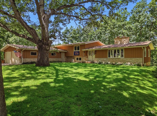 14950 Melinda Drive, Morrison, IL 61270