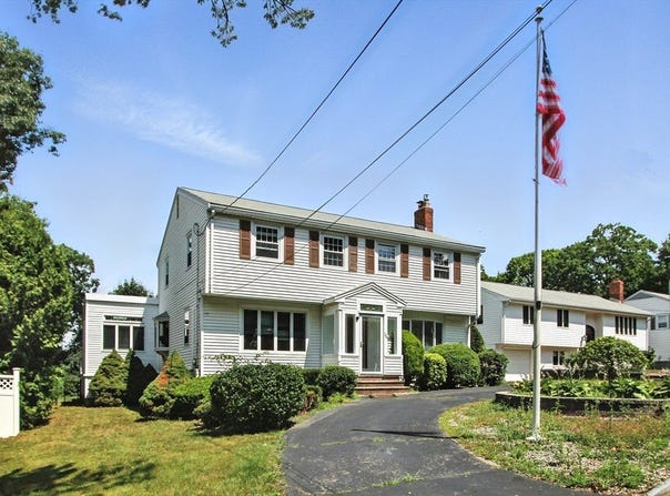 106 Home Park Rd, Braintree, MA 02184