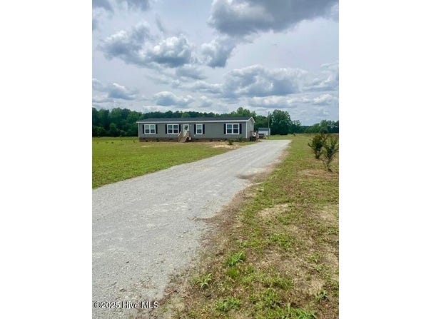 1704 Harrelsonville Road, Whiteville, NC 28472