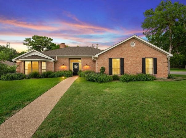 3400 Hearthwood Circle, Waco, TX 76708