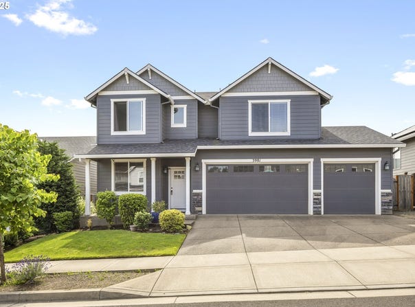 3981 N BOOMER DR, Newberg, OR 97132