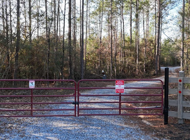 588 B Old Hwy 26, Perkinston, MS 39573