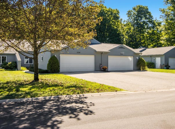 3724 COUNTRY CLUB DRIVE #14, TRAVERSE CITY, MI 49684