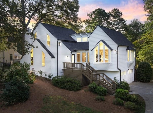 2762 Whitehurst Drive NE, Marietta, GA 30062