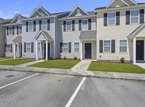 123 Virginias Landing Court, Richlands, NC 28574