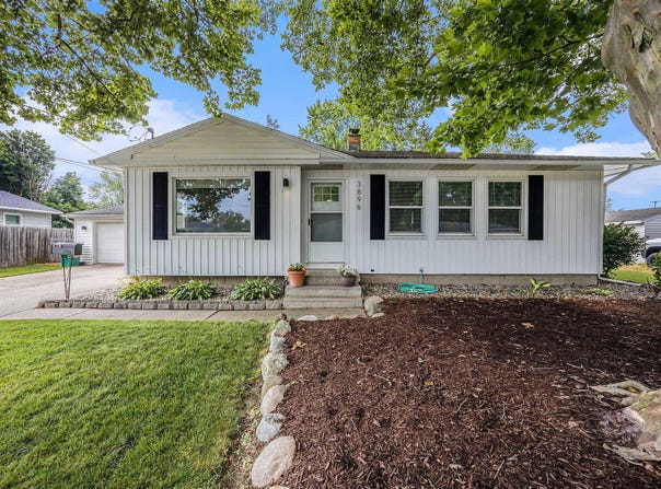 3896 Lee Street, Hudsonville, MI 49426