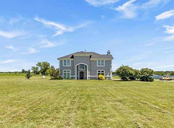 9583 Neal Road, Forney, TX 75126