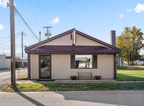 101 N Maple Street, Bainbridge, OH 45612