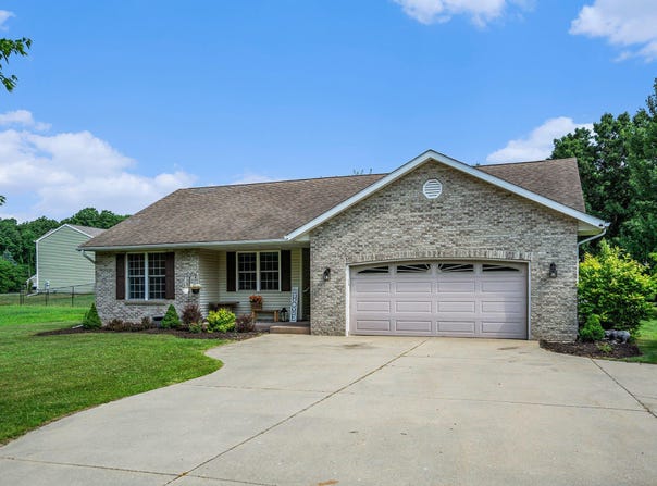 32076 Valewood Lane, Gobles, MI 49055