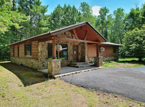 3141w CUT OFF RD, Mercer, WI 54557