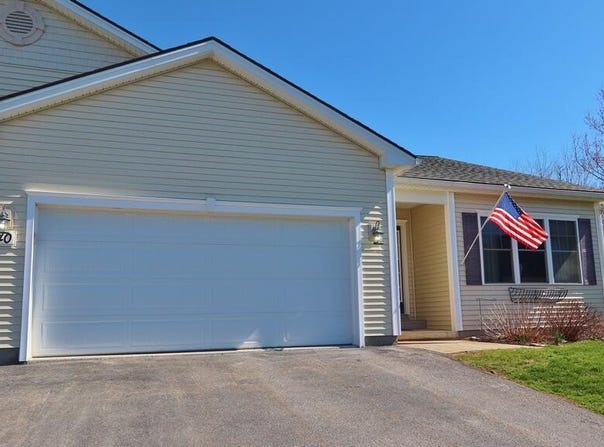 40 Kathryn Lane, Bangor, ME 04401